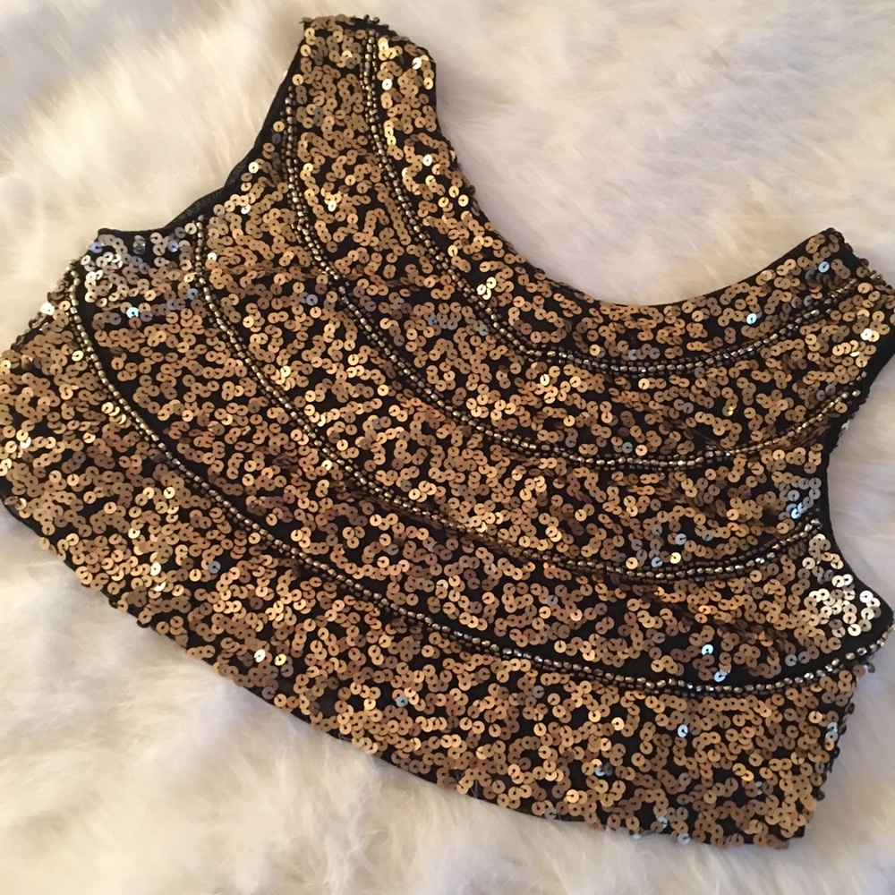 ✨Hot & Delicious Beaded Mesh Crop Top✨